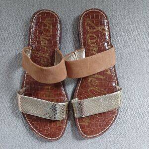 Stylish Tan and Gold Women's Sandals